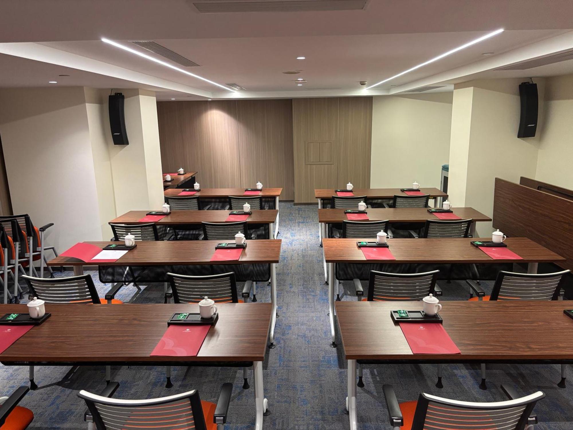 Baolong Hotel Шанхай Екстериор снимка