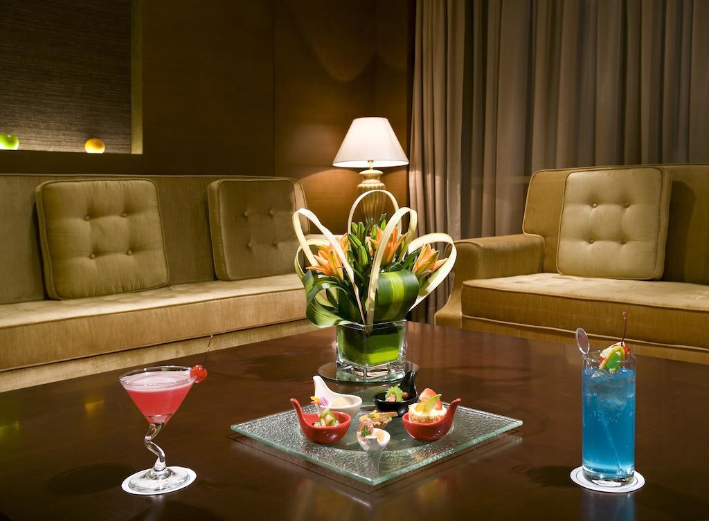 Baolong Hotel Шанхай Екстериор снимка